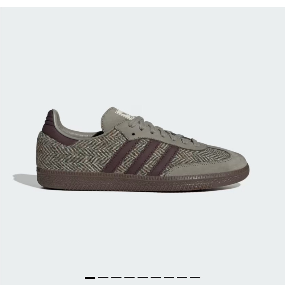 Adidas tweed samba.  Men’s size 6/ Women’s size 7 new without tags